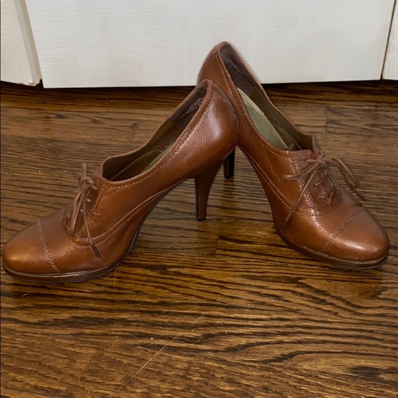 Nine West Leather Heels - Picture 2 of 6